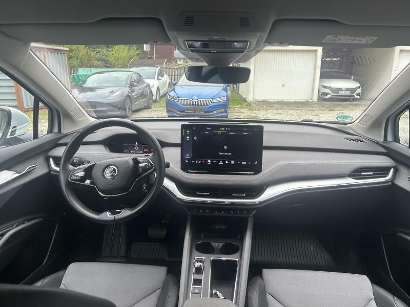 Škoda Enyaq 150kw, iV80 19ALU SOH 90% - fotka 10 z 51