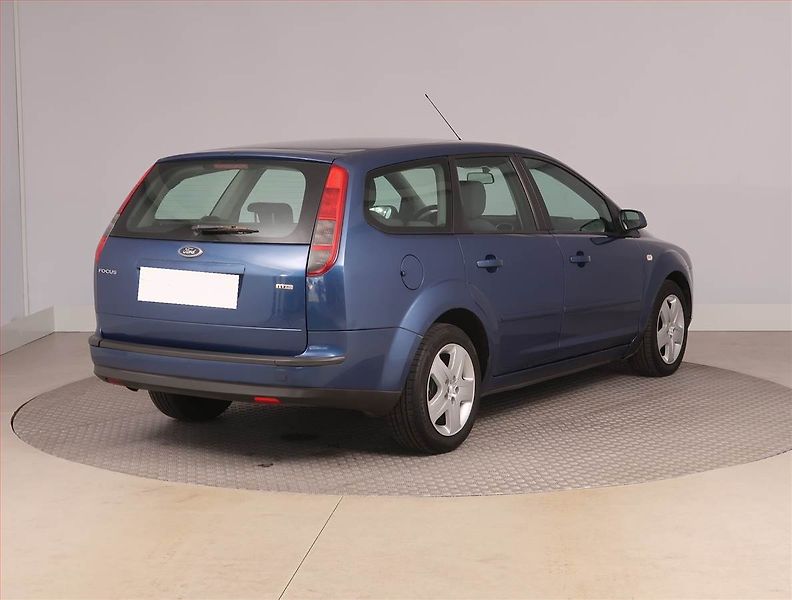 Ford Focus (2008) 1.8 TDCi, po STK, servisované - fotka 5 z 16