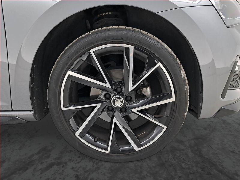 Škoda Scala (2022) Monte Carlo 1.0 TSI - fotka 14 z 22