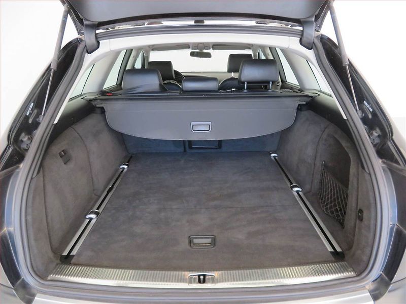 Audi A6 Allroad (2008) 3.0 TDI, 4X4, Automat, Navi - fotka 14 z 16
