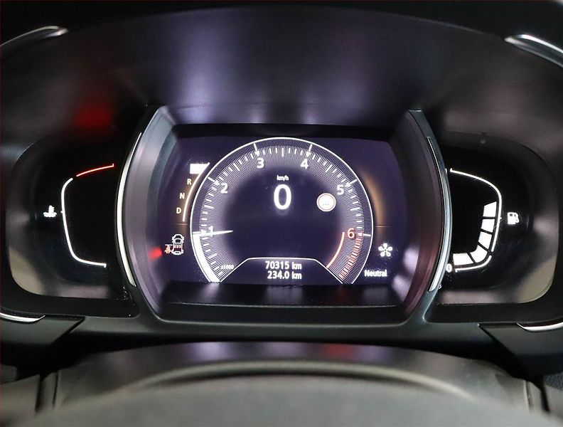 Renault Scénic (2019) 1.3 TCe, Automat, ČR,1.maj - fotka 11 z 24