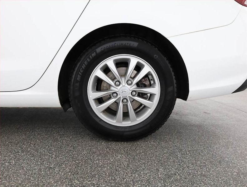 Hyundai i30 (2018) 1.6 CRDi, Serv.kniha, Tempomat - fotka 15 z 15