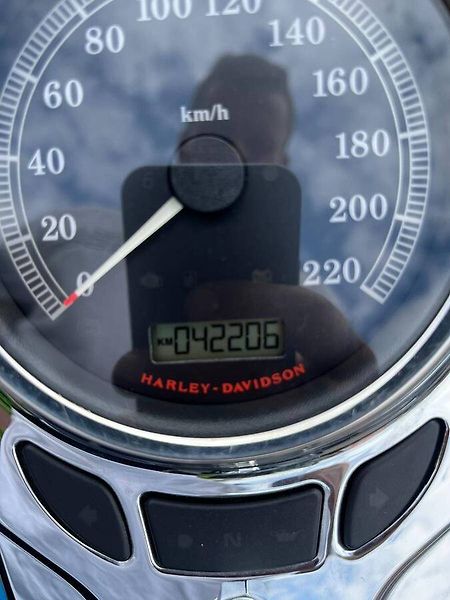 Harley-Davidson FLSTC Heritage Softail Classic (2011) - fotka 16 z 16