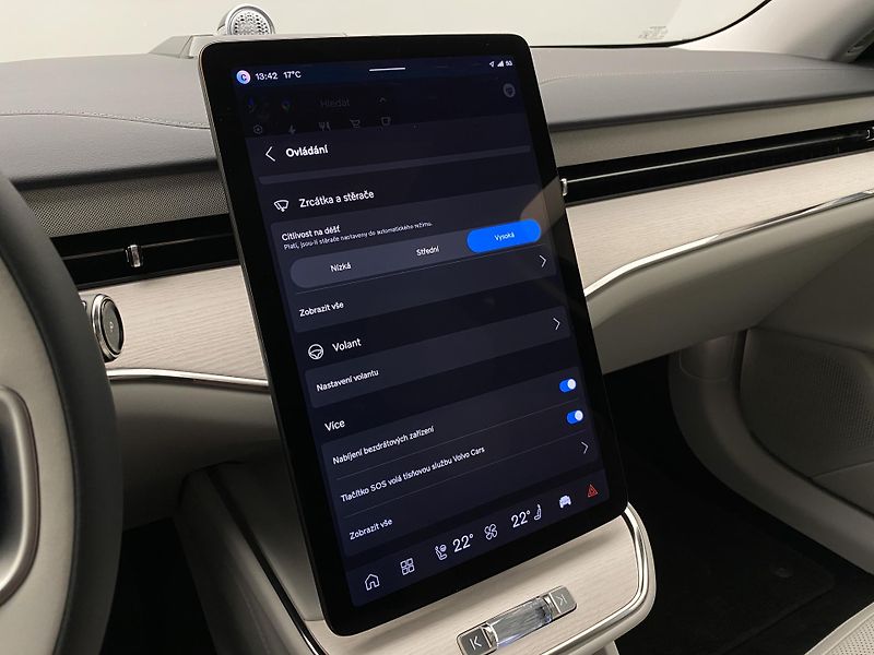 Volvo ES90 (2026) PURE ELECTRIC ULTRA - fotka 53 z 79