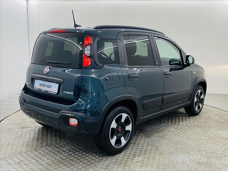 Fiat Panda 1,0 Hybrid - fotka 2 z 23
