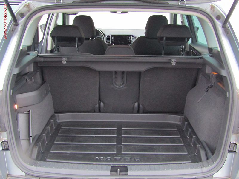 Škoda Karoq (2018) 2.0 TDi 4x4, ČR, Style, navi - fotka 7 z 18