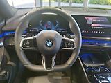 BMW Řada 5 540d xDrive Touring M-Sport - náhled 11