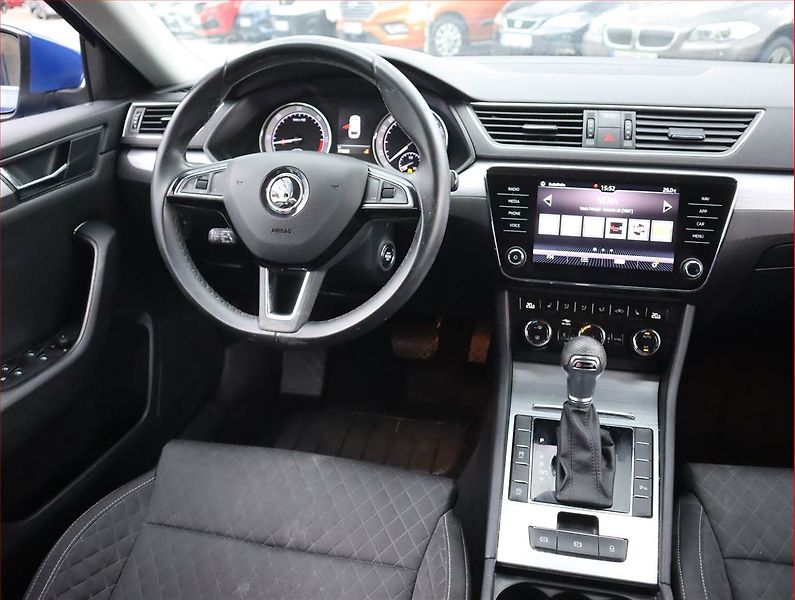 Škoda Superb (2019) Ambition Plus 2.0 TDI, 4X4 - fotka 7 z 21