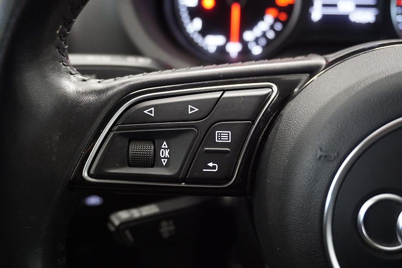 Audi A3 2.0 TFSi 140 kW SPORTBACK  DSG - fotka 20 z 29