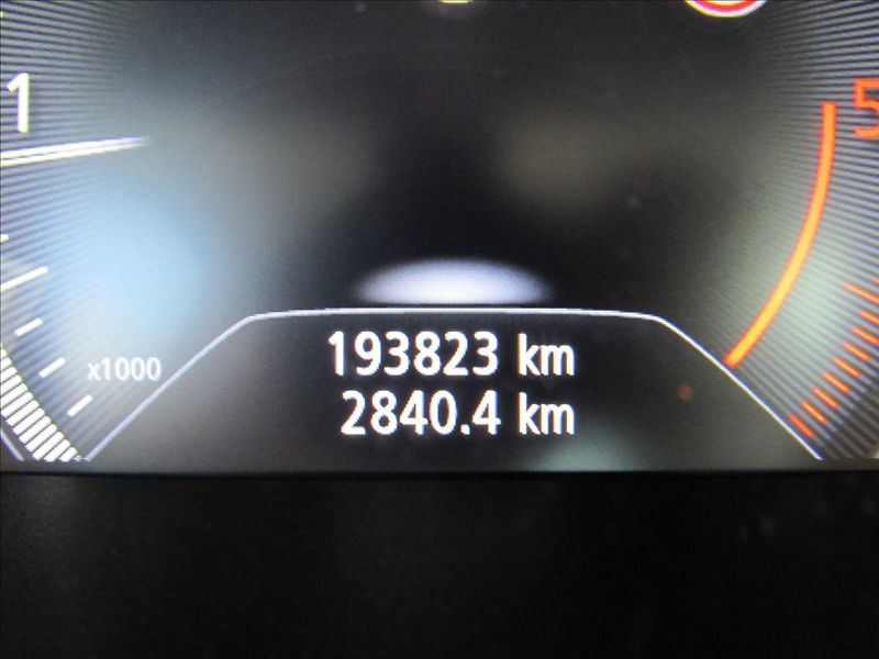 Renault Scénic 1,6 dCi 118kW Automat - fotka 14 z 35