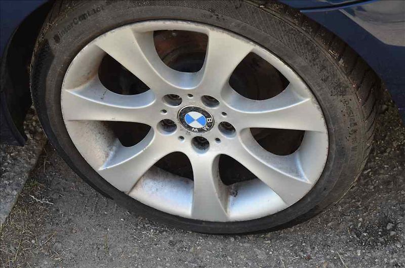 BMW Řada 3 (2010) 316D - fotka 7 z 20