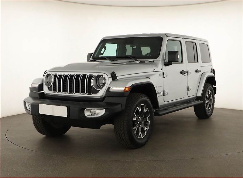 Jeep Wrangler (2024) 2.0 eTorque - fotka 2 z 19