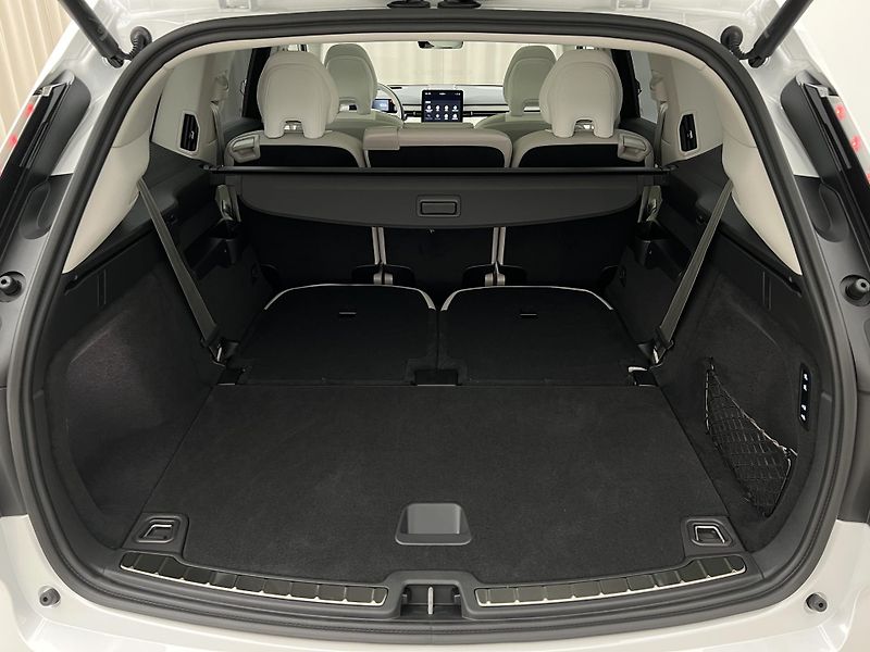 Volvo EX90 (2026) PURE ELECTRIC TWIN ULTRA  - fotka 7 z 50