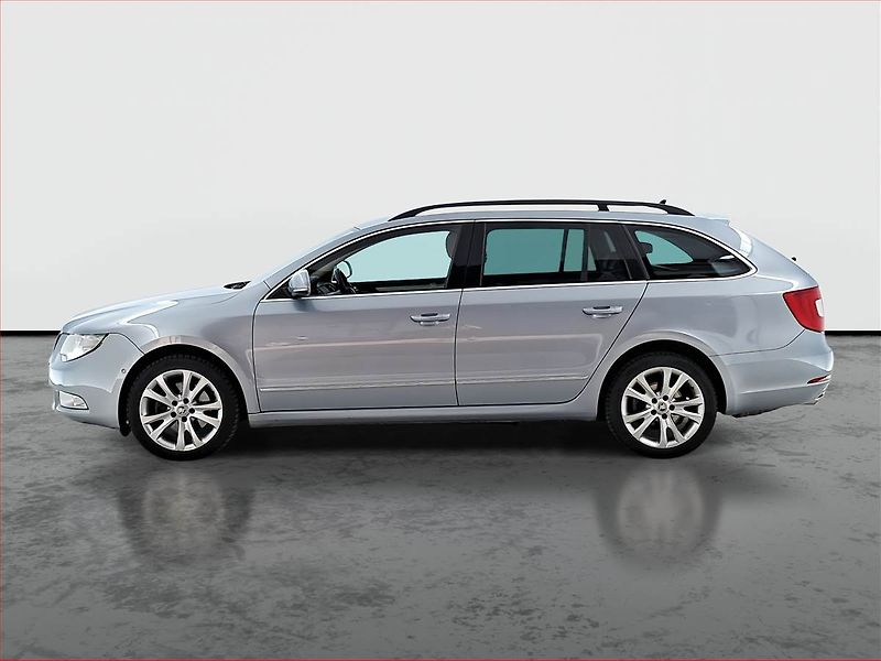 Škoda Superb (2011) 2.0 TDI, Automat, Navi - fotka 3 z 20