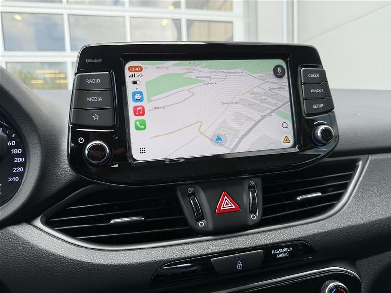 Hyundai i30 1,5 i  WG Family Comfort - fotka 16 z 23