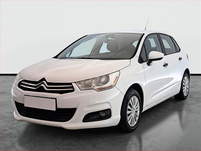 Citroën C4 (2011) 1.6 HDi, nová STK, Tažné - fotka 2 z 11