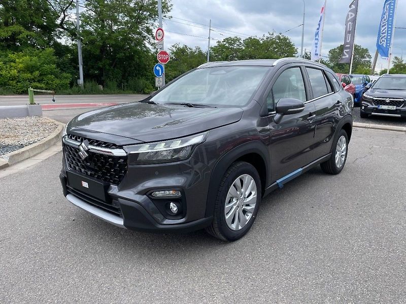 Suzuki S-Cross 4x4 Premium - fotka 3 z 11