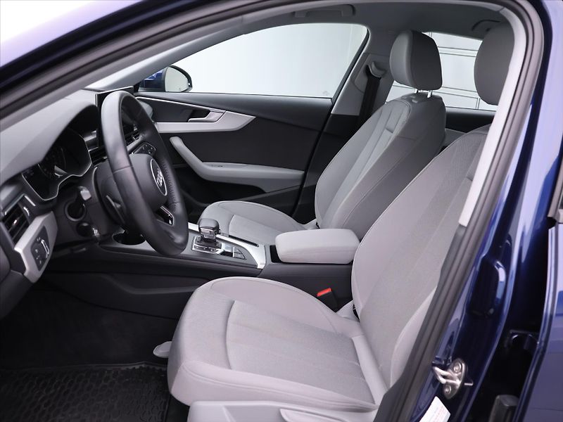 Audi A4 2,0 35 TDI CZ Advanced DPH - fotka 11 z 29