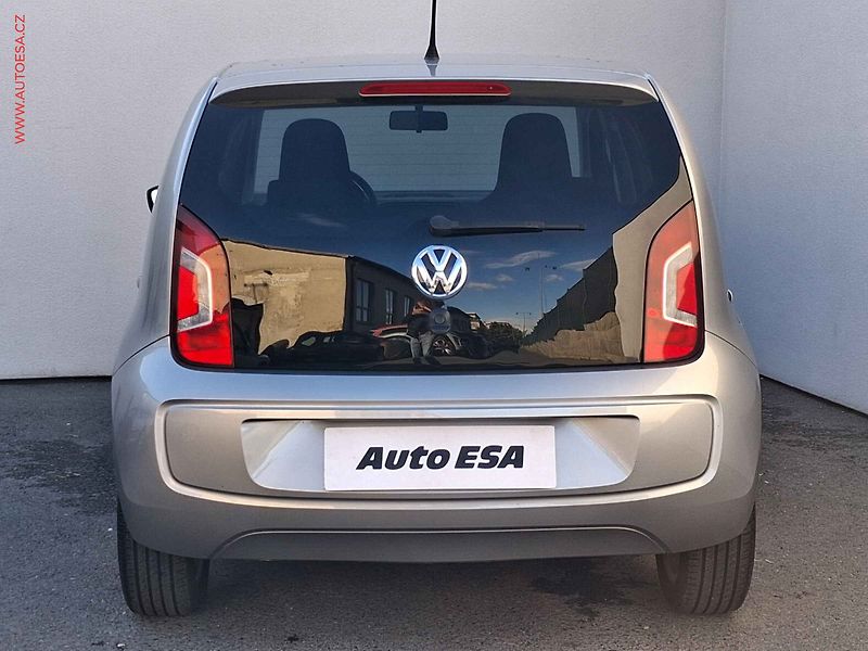 Volkswagen up! (2014) 1.0 MPi, CUP, AC, výhřev sed - fotka 5 z 15