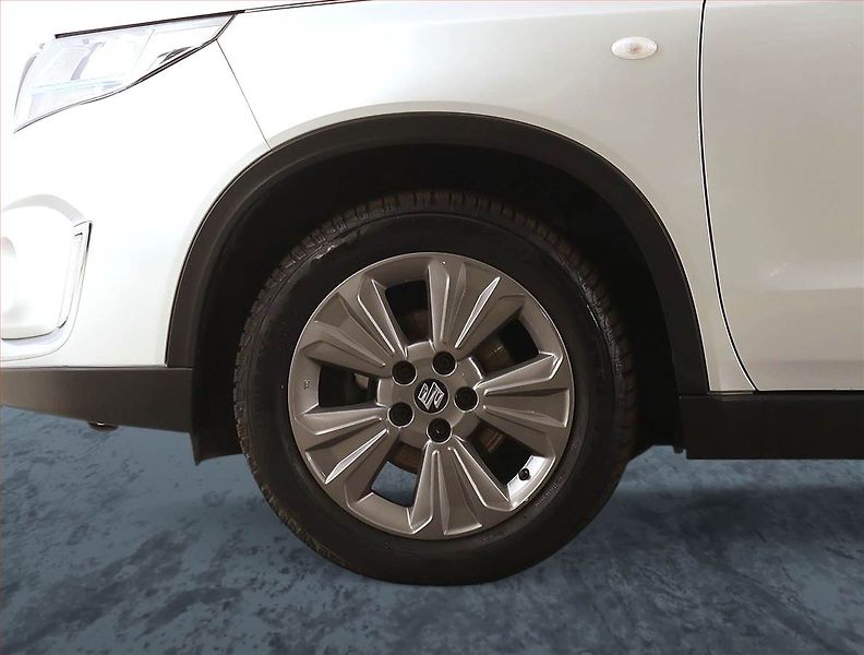 Suzuki Vitara (2021) GL + 1.4 BoosterJet, 4X4 - fotka 14 z 22