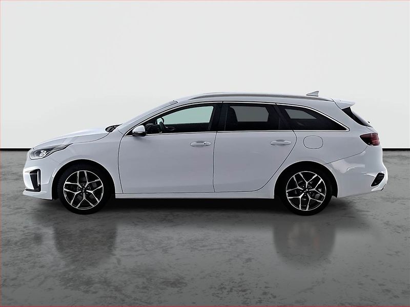 Kia Ceed (2020) GT Line 1.4 T-GDI, Navi - fotka 3 z 17