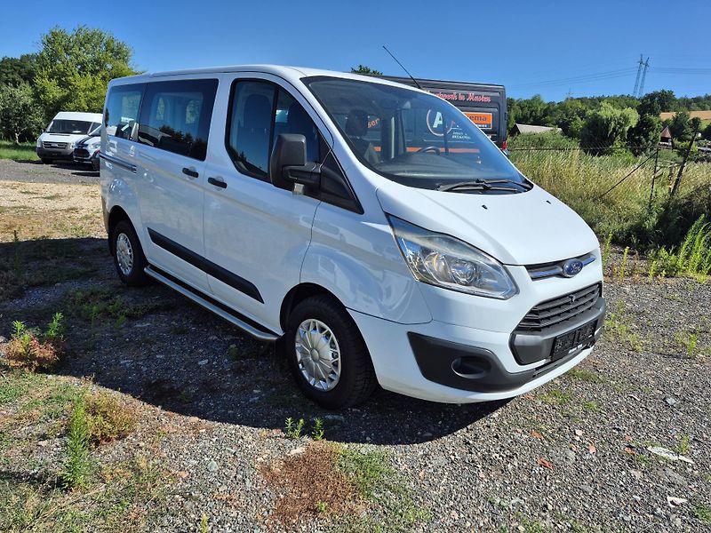 Ford Transit Custom (2014) 2.2 Tdci 9 míst  - fotka 1 z 22