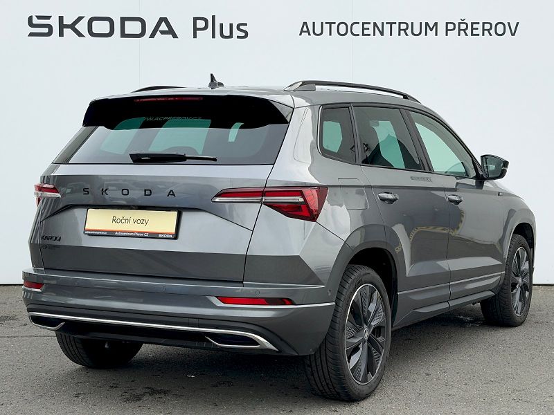 Škoda Karoq (2025) 1.5 TSI 110KW DSG SportLine - fotka 2 z 35