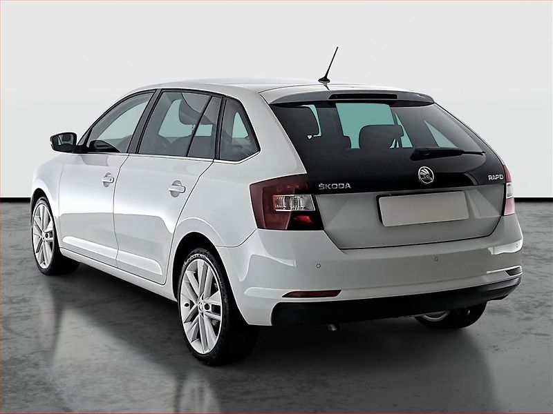 Škoda Rapid (2019) Spaceback 1.0 TSI, Automat - fotka 4 z 17