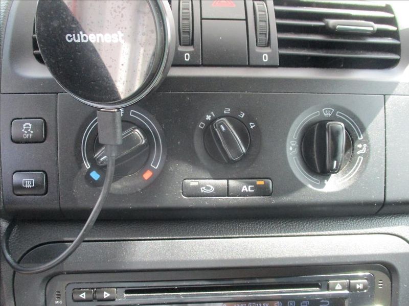 Škoda Fabia 1,4 i 16v, klima,servis,tažné, - fotka 17 z 34
