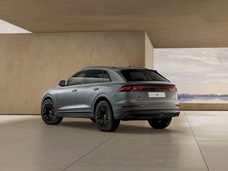 Audi Q8 SUV 50 Quattro 8TT 3,0TDI - fotka 3 z 7