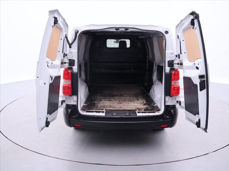 Toyota ProAce 2,0 D-4D 140k CZ Active L2 DPH - fotka 9 z 30