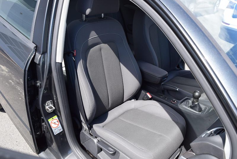 Seat Exeo (2010) 2.0TDI 88kw REFERENCE VÝHŘEVY - fotka 31 z 44