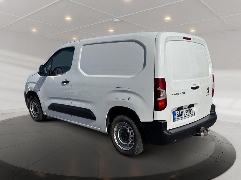 Peugeot Partner (2021) L1 1.5BHDI 75kW TAŽNÉ CZ DPH - fotka 4 z 11