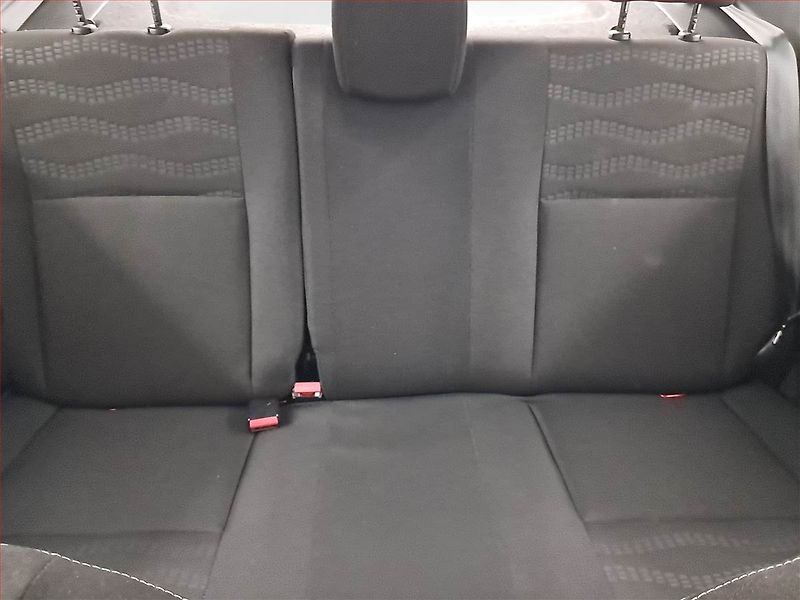 Dacia Sandero (2012) Stepway 1.6 MPI, po STK - fotka 10 z 14