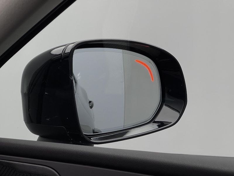Volvo XC60 B5 AWD PLUS DARK CZ 1.maj - fotka 21 z 50