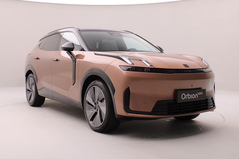 Lynk & Co 08 (2025) MORE PHEV - fotka 13 z 68