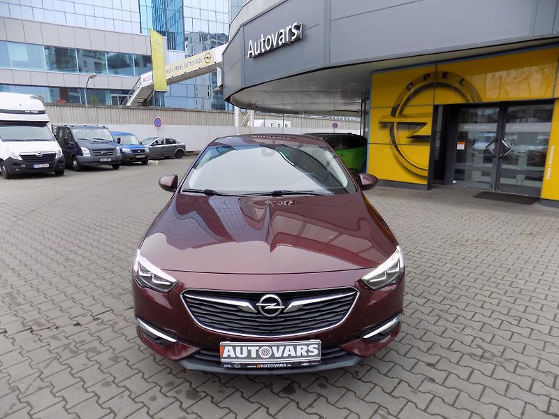 Opel Insignia (2018) 2.0 CDTI AUTOMAT  - fotka 2 z 12