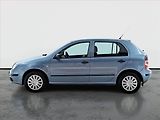Škoda Fabia (2007) 1.2 12V, po STK, pěkný stav - náhled 2