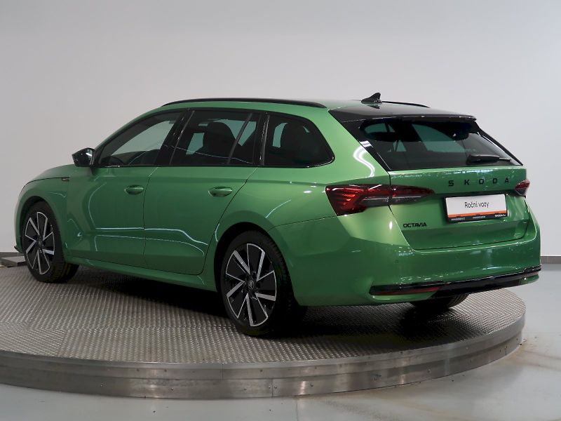 Škoda Octavia (2025) SPORTLINE 2.0TDI 110KW DSG NAV - fotka 7 z 40
