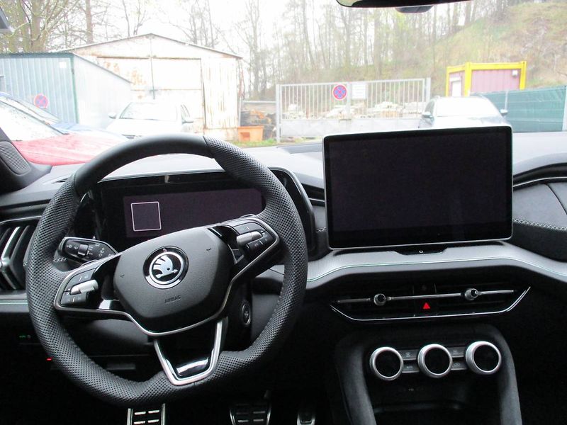 Škoda Kodiaq SportLine 2.0TDI 142kW DSG 4x4 - fotka 12 z 14