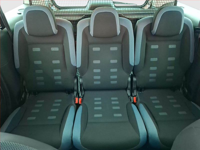 Citroën Berlingo (2009) XTR 1.6 HDi, 5Míst - fotka 10 z 16