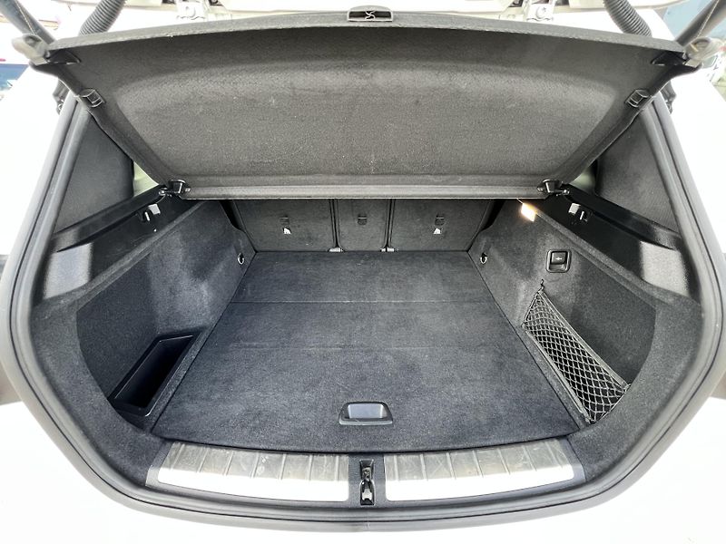 BMW X1 xDrive 20D AUTOMAT TEMPOMAT - fotka 32 z 47