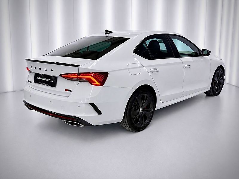 Škoda Octavia 2.0TDI DSG 4X4 RS, ACC, LED, K - fotka 6 z 27