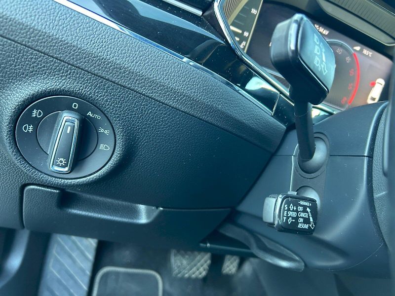 Škoda Superb (2022) SUP.COM L K TD 147/2.0 A7A - fotka 30 z 31