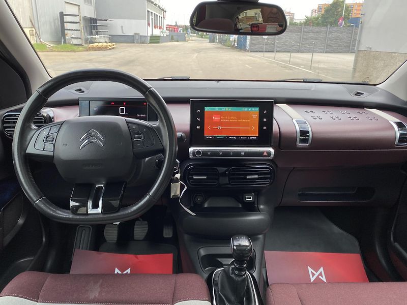 Citroën C4 Cactus (2019) 1,2 - PT - Panorama - fotka 22 z 48