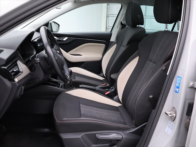 Škoda Scala 1,0 TSI 81KW Style CZ Panorama - fotka 10 z 28