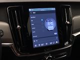 Volvo V90 T6 AWD RECHARGE CORE REZERVACE - náhled 55
