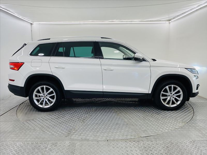 Škoda Kodiaq 2,0 TDI DSG 140kW 4x4 Style - fotka 28 z 30