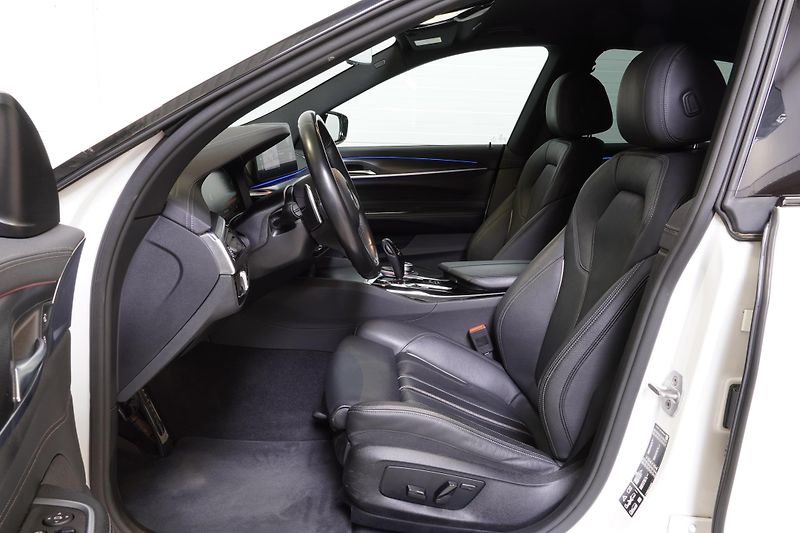 BMW Řada 6 640i Xdrive,ČR,1.MAJ,DPH - fotka 16 z 32