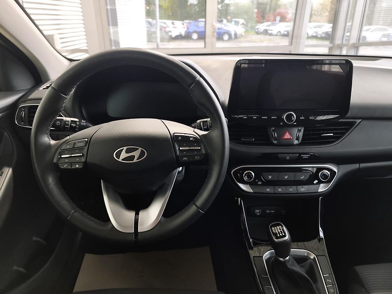 Hyundai i30 (2024) 1.5i 71kW MT Comfort - fotka 11 z 20